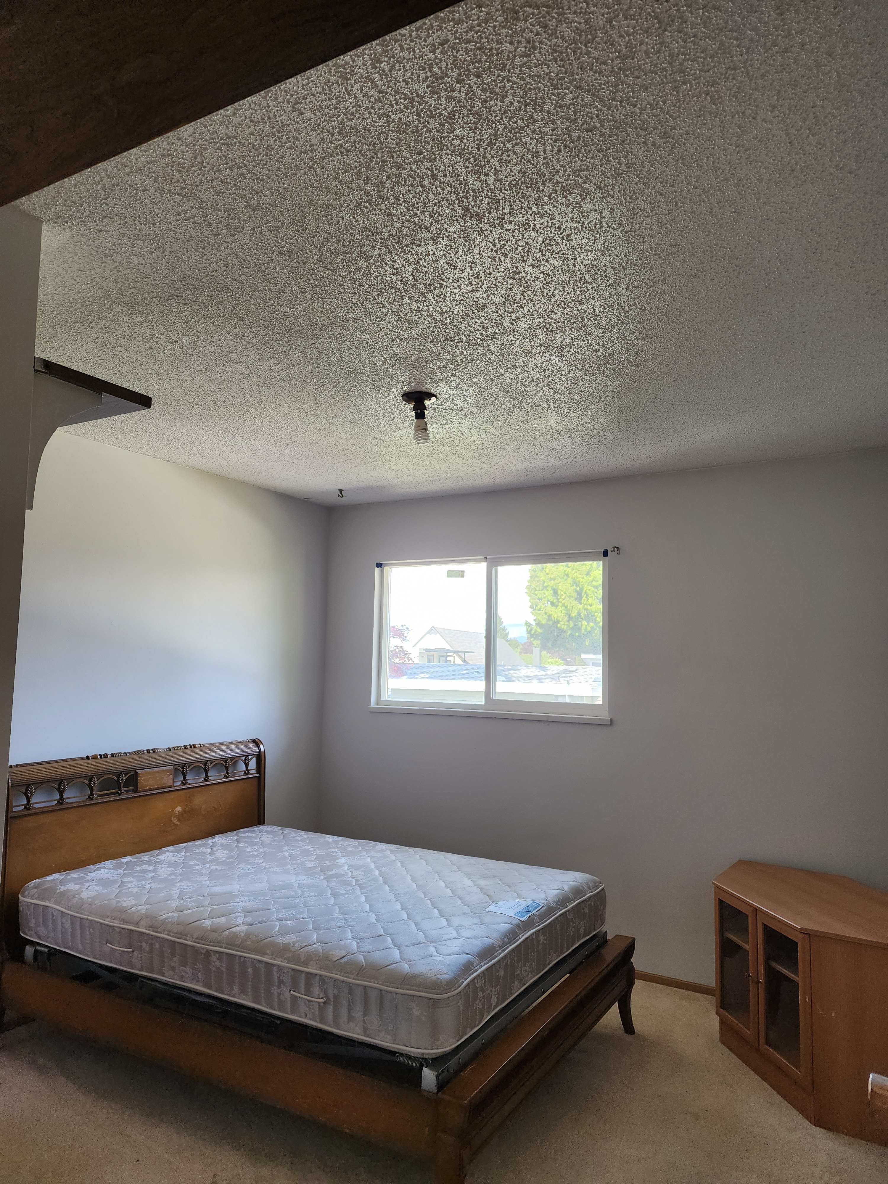 72A Avenue, Surrey, BC - Room for rent