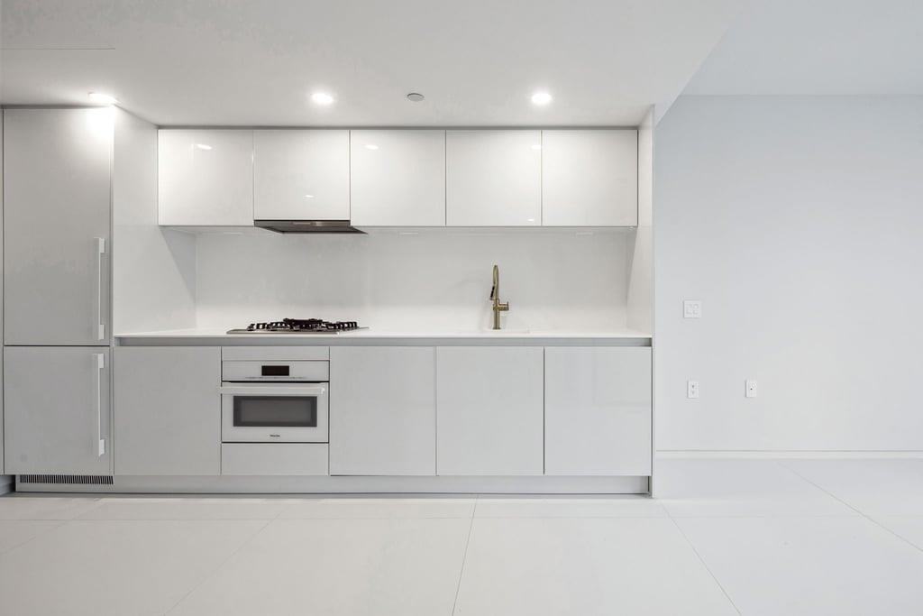 1033 Nelson Street, Vancouver, BC - Condo for rent