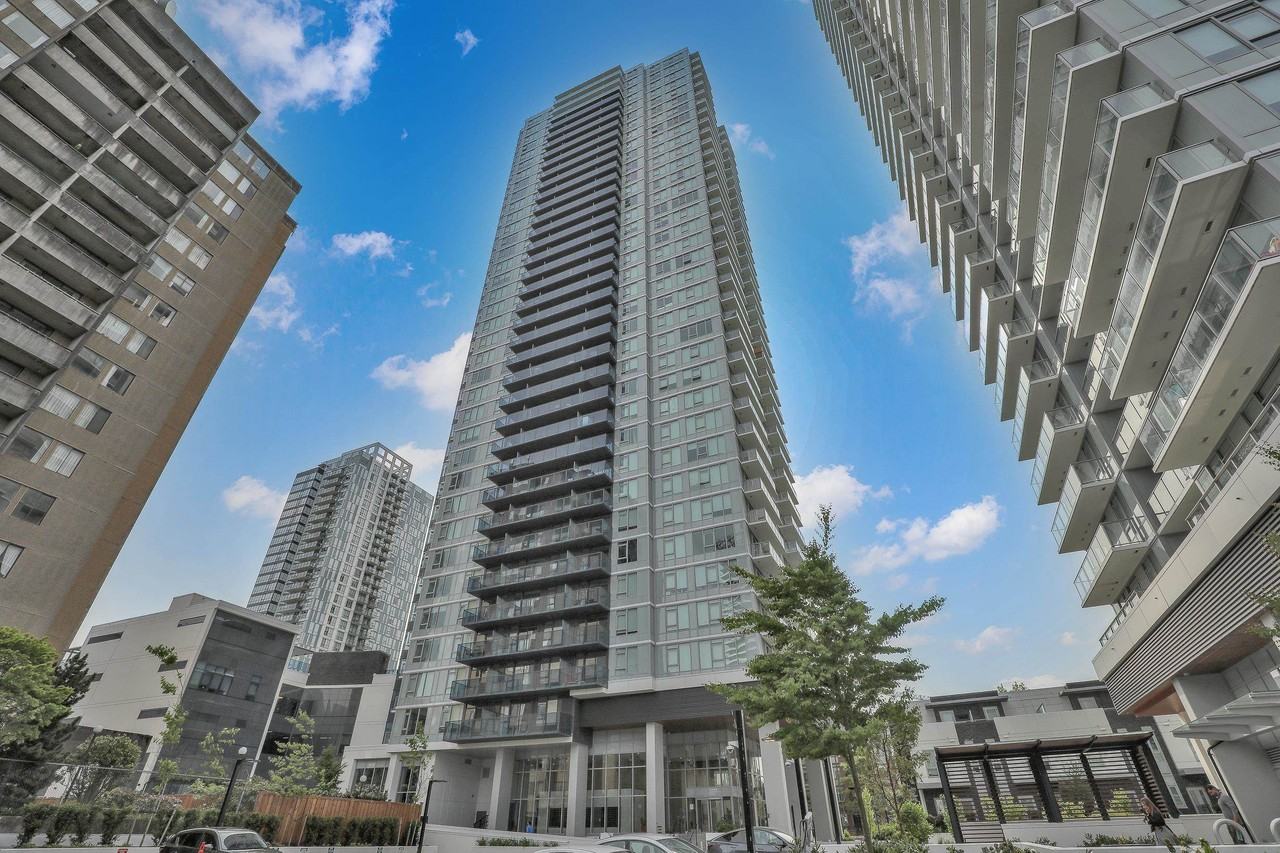 10448 University Drive, Surrey, BC - Condo for rent