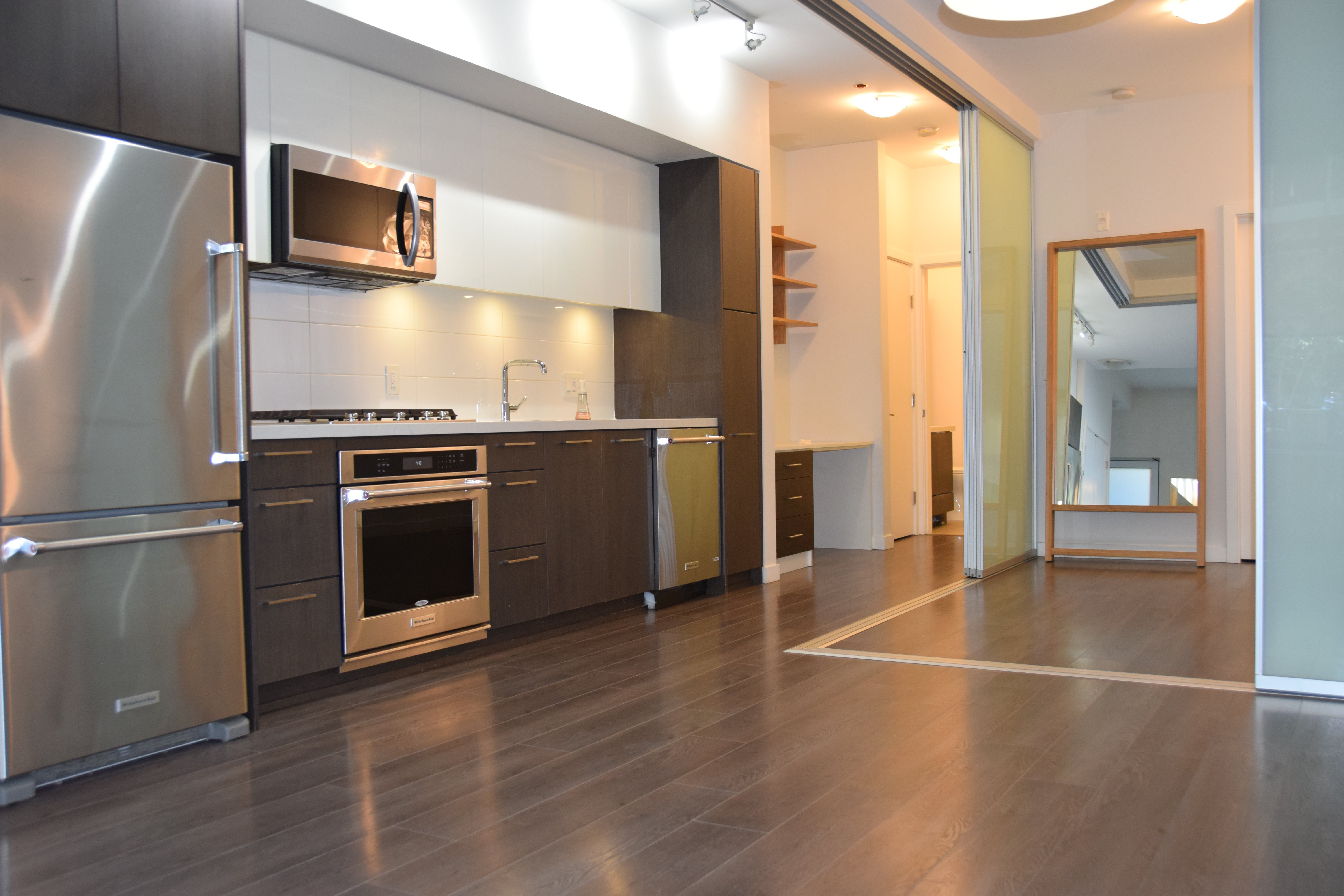 417 Great Northern Way, Vancouver, BC - Condo for rent