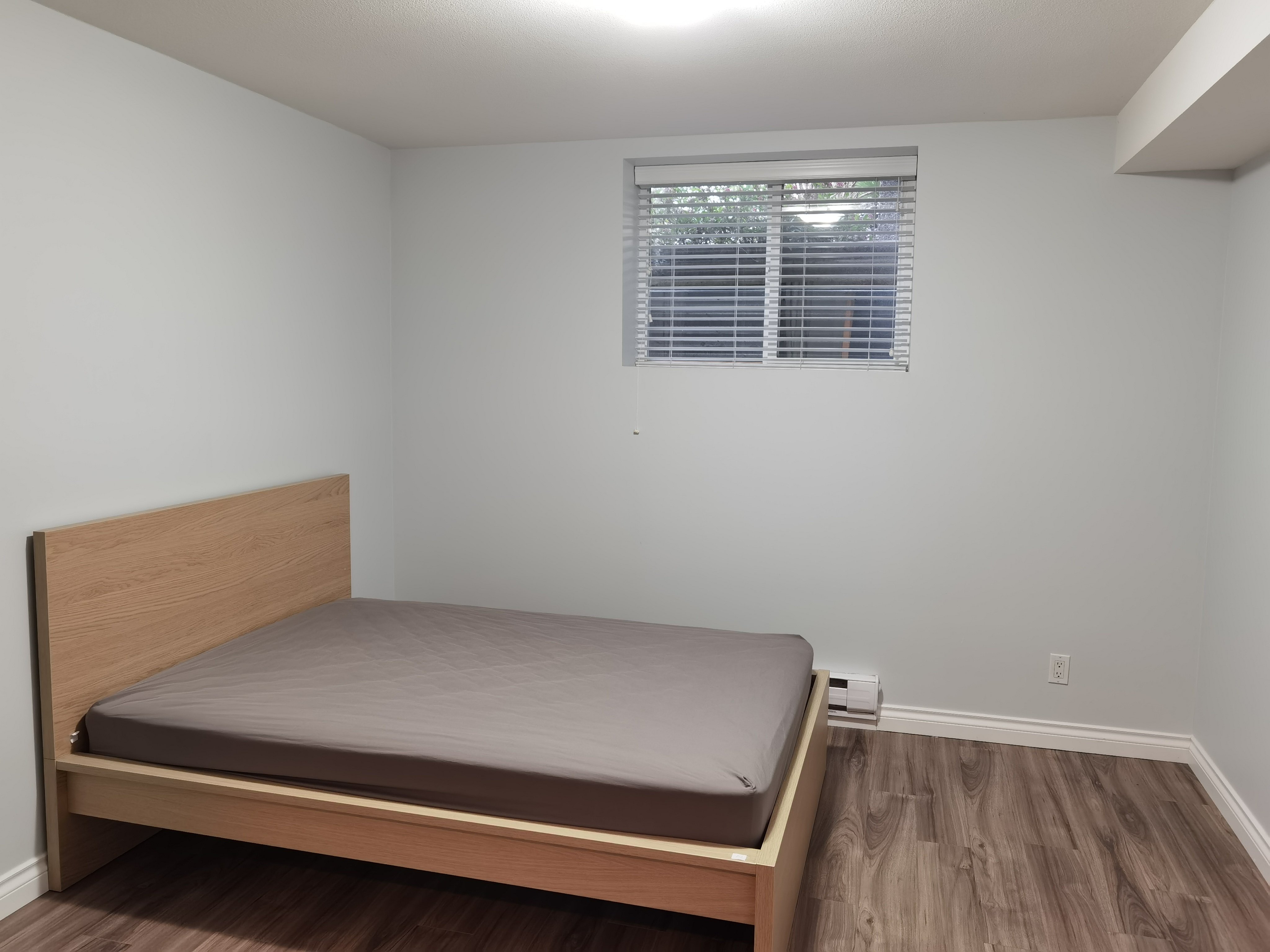 3499 Rosemary Heights Crescent, Surrey, BC - Basement for rent