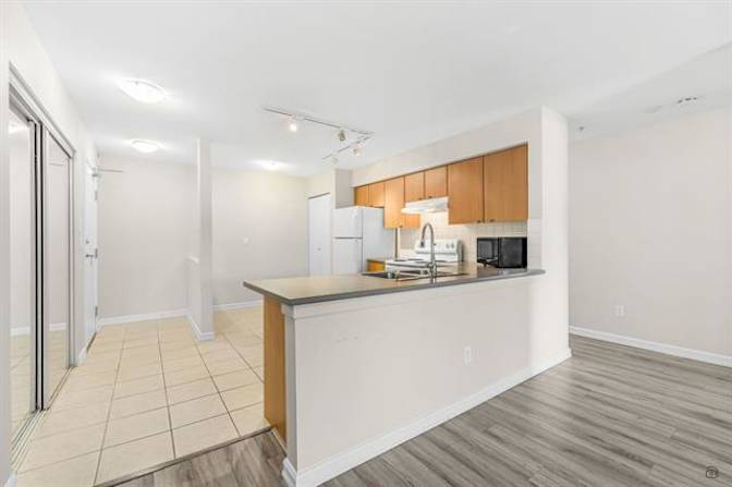Johnson Heights, Surrey, BC - Room for rent
