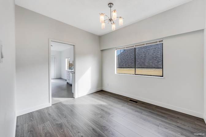 Sunset, Vancouver, BC - Room for rent