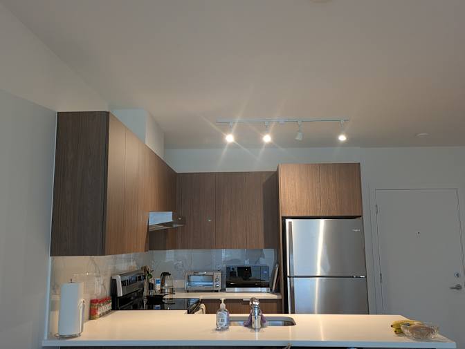 Southwest Coquitlam, Coquitlam, BC - Room for rent