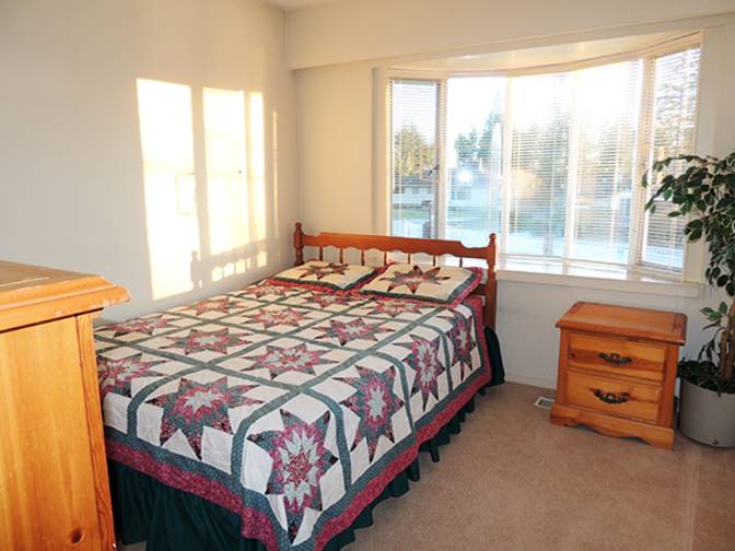 Southwest Coquitlam, Coquitlam, BC - Room for rent