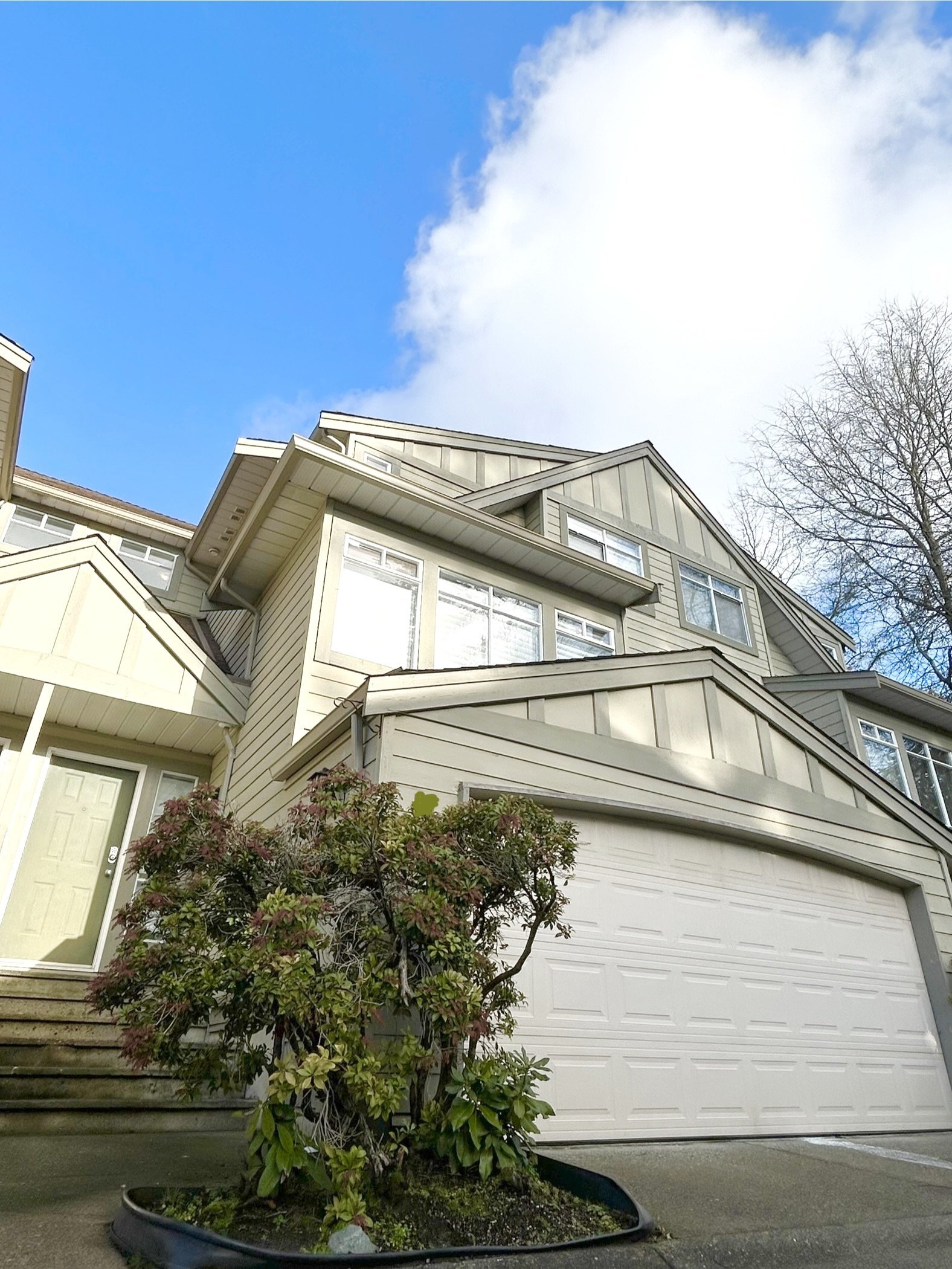10238 155A Street, Surrey, BC - Town House for rent