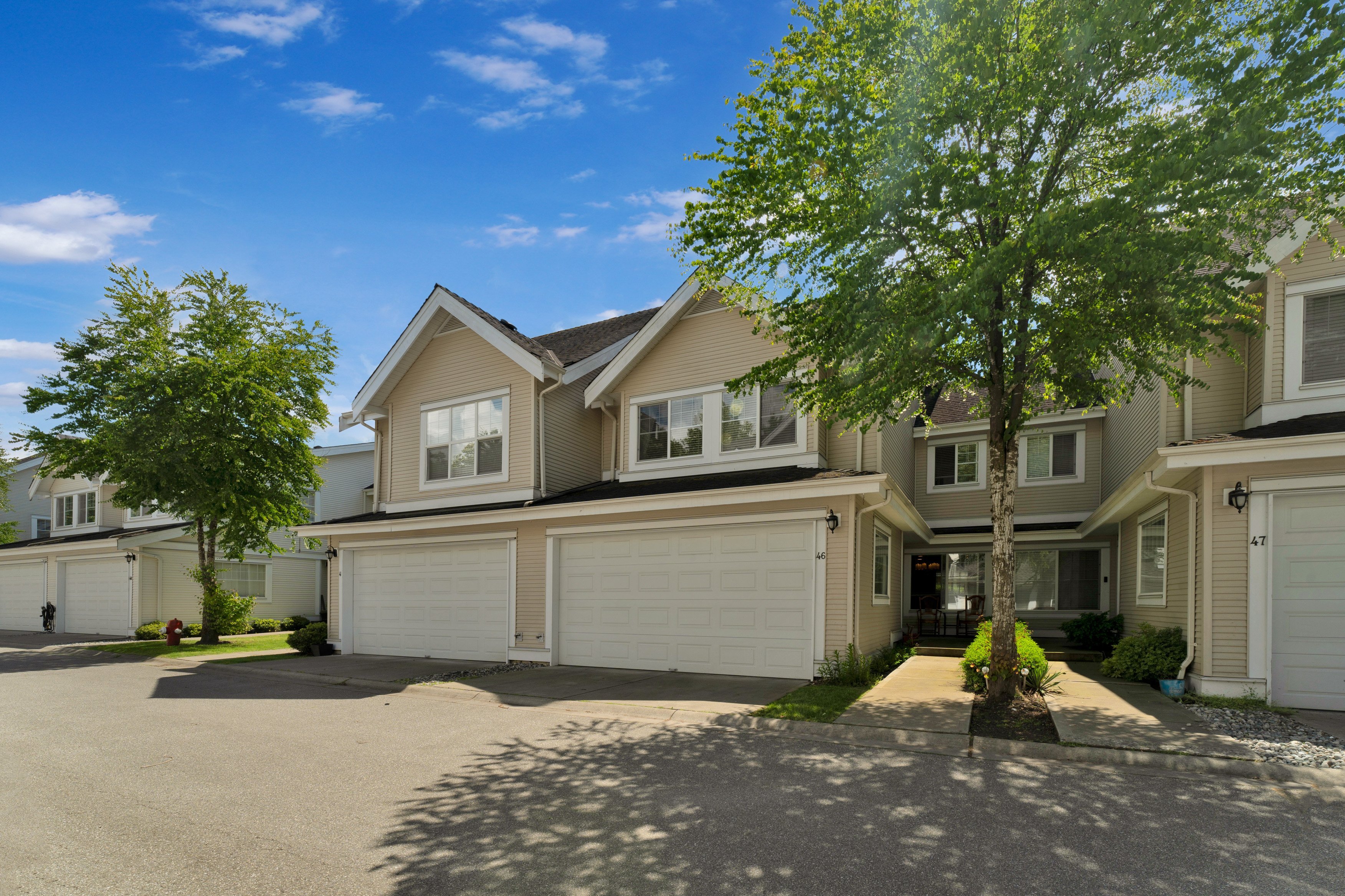 17097 64 Avenue, Surrey, BC - Town House for rent