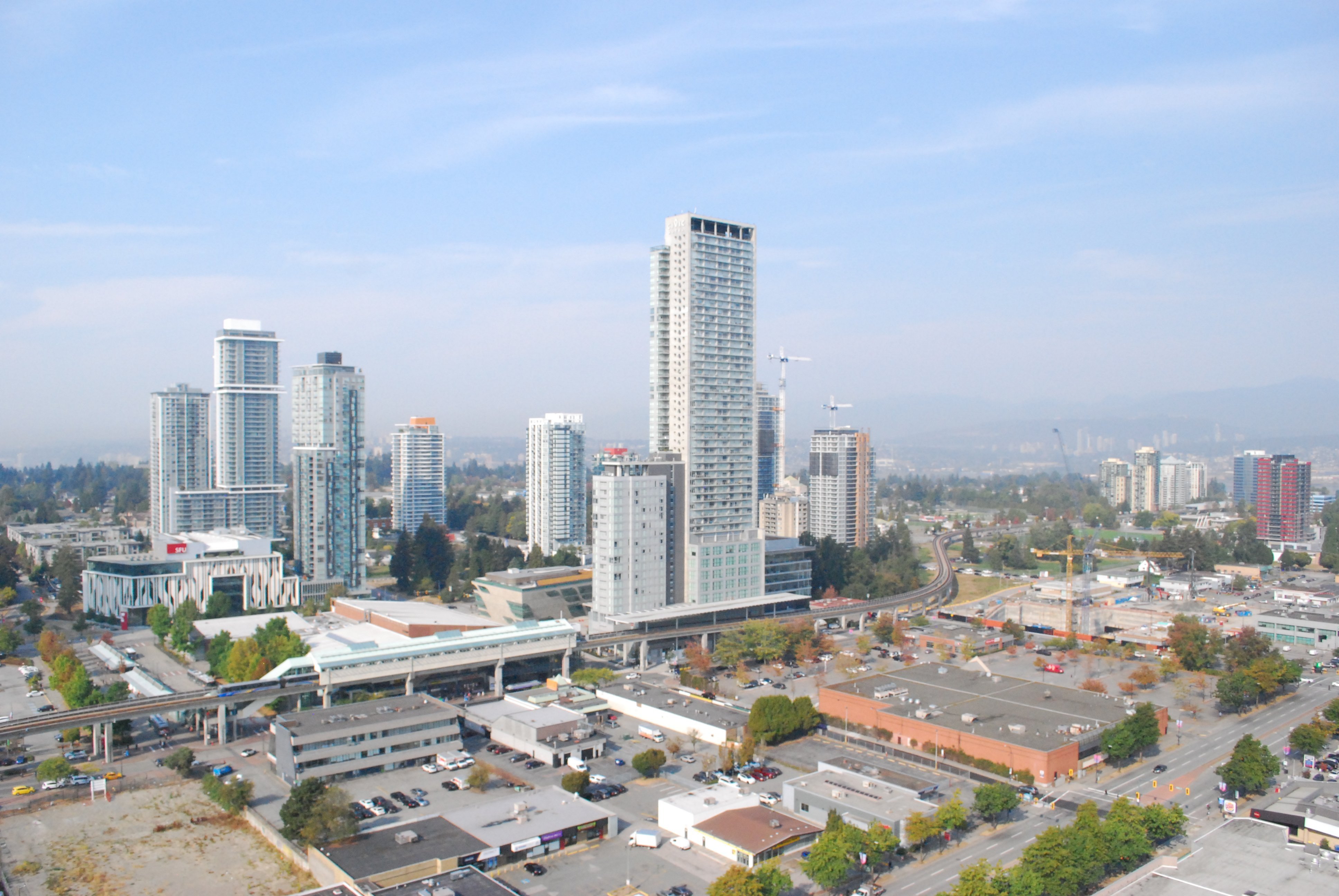 13685 102 Avenue, Surrey, BC - Condo for rent