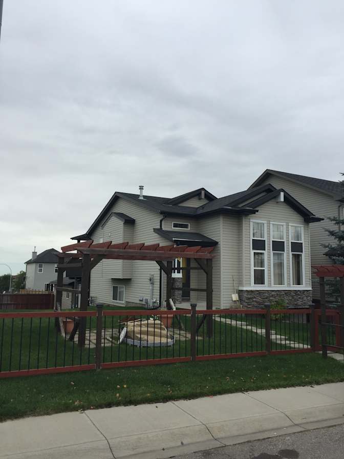 Northwest Calgary, Calgary, AB - Room for rent