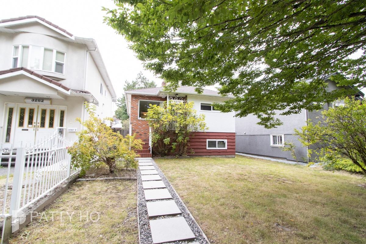 3278 William Street