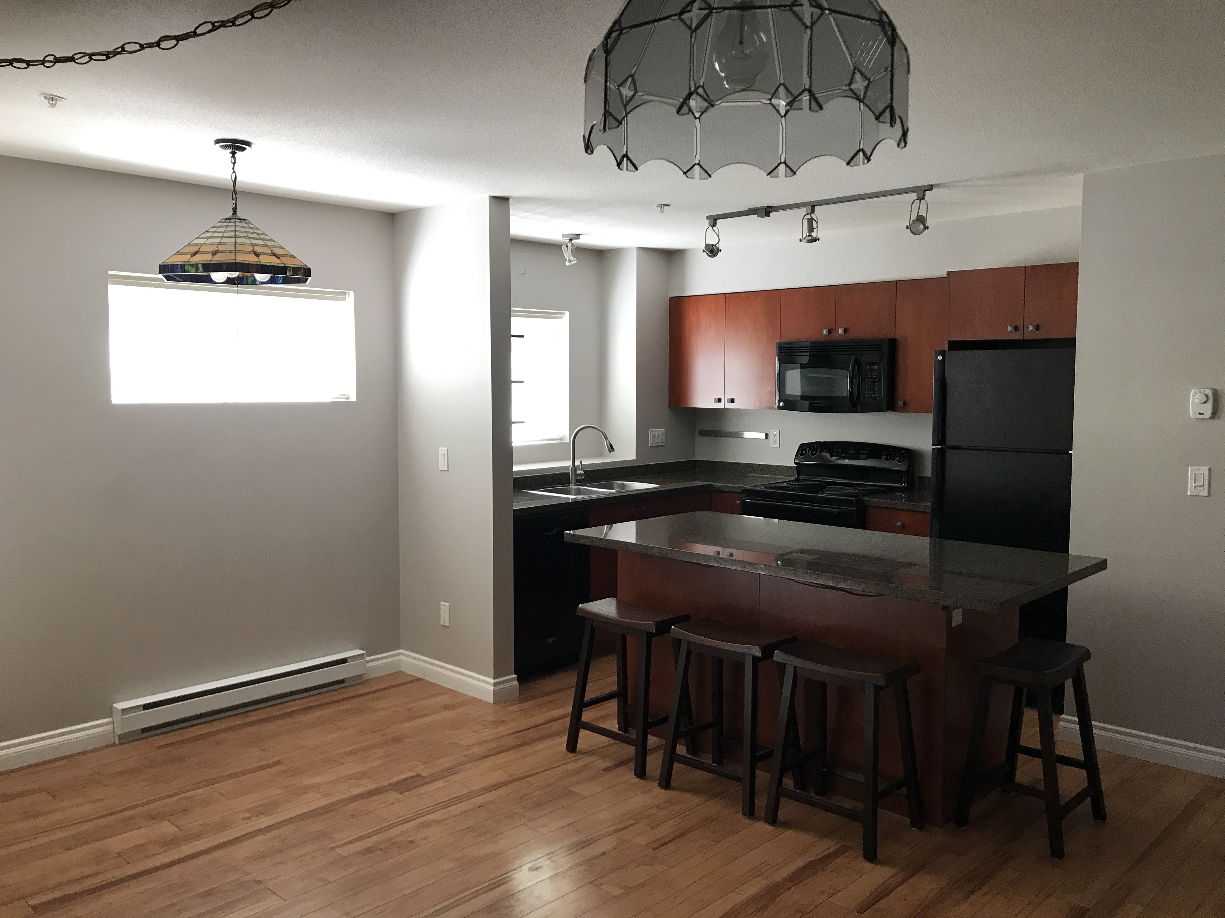 8717 160 Street, Surrey, BC - Condo for rent