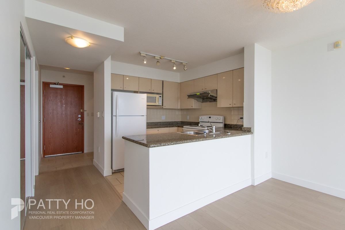7878 Westminster Highway, Richmond, BC - Condo for rent