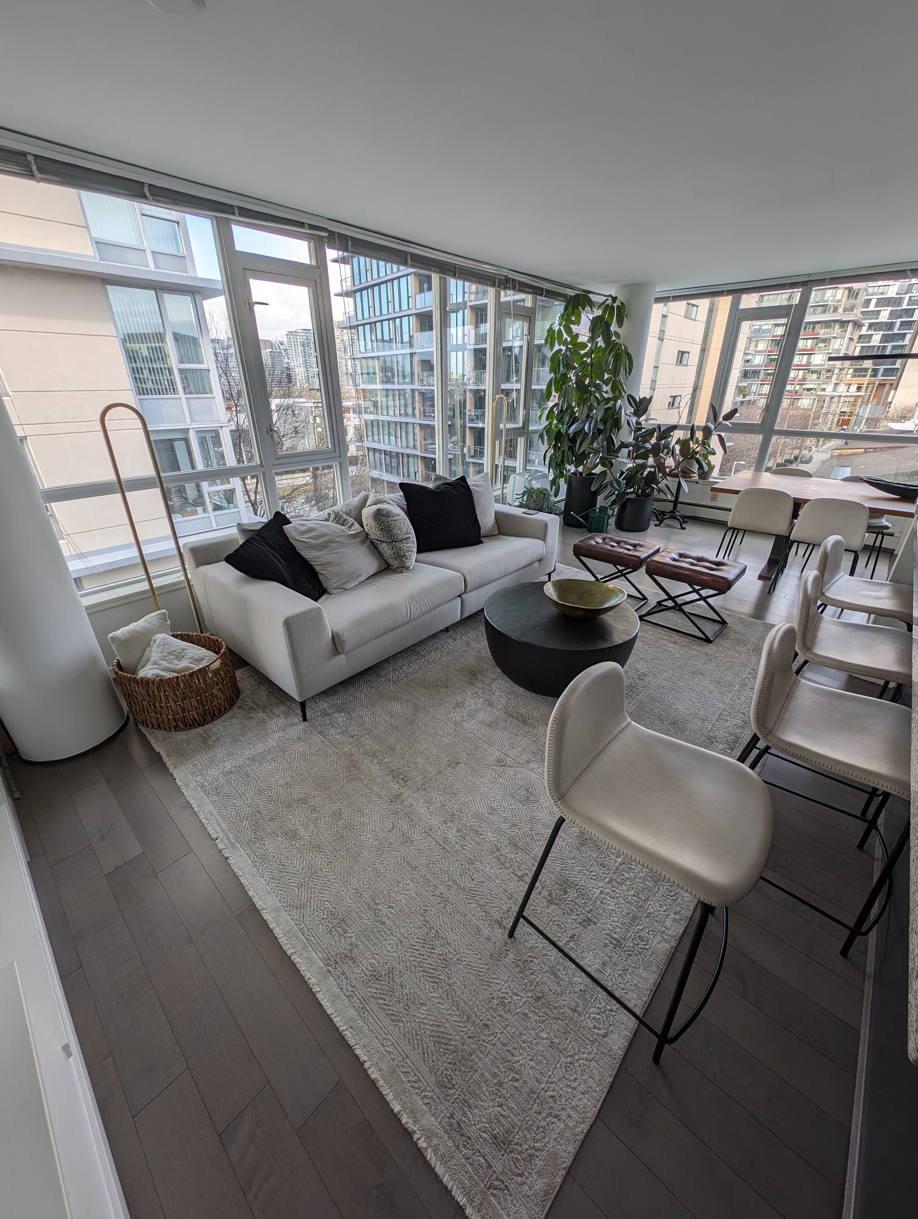 1887 Crowe Street, Vancouver, BC - Condo for rent