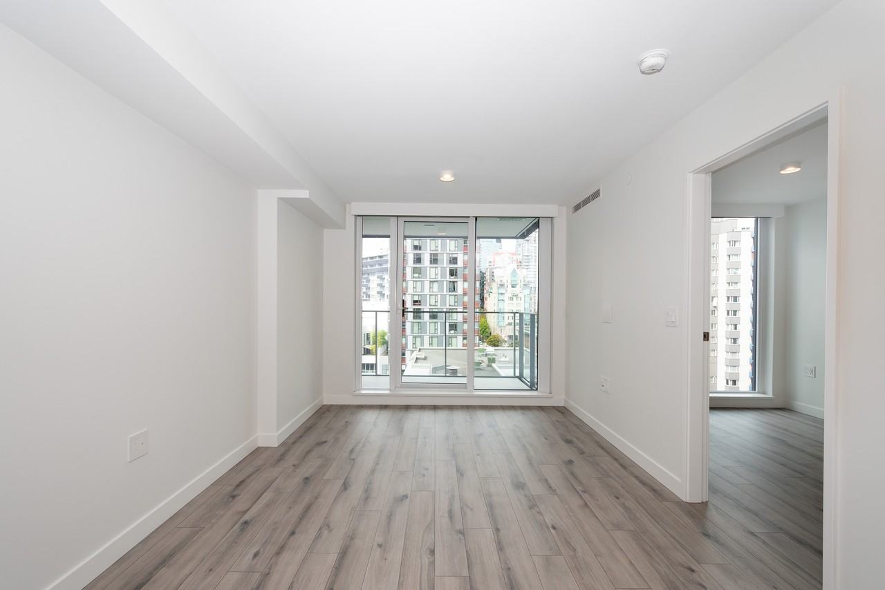 1107 Richards Street