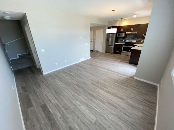 Northeast Calgary, Calgary, AB - Room for rent