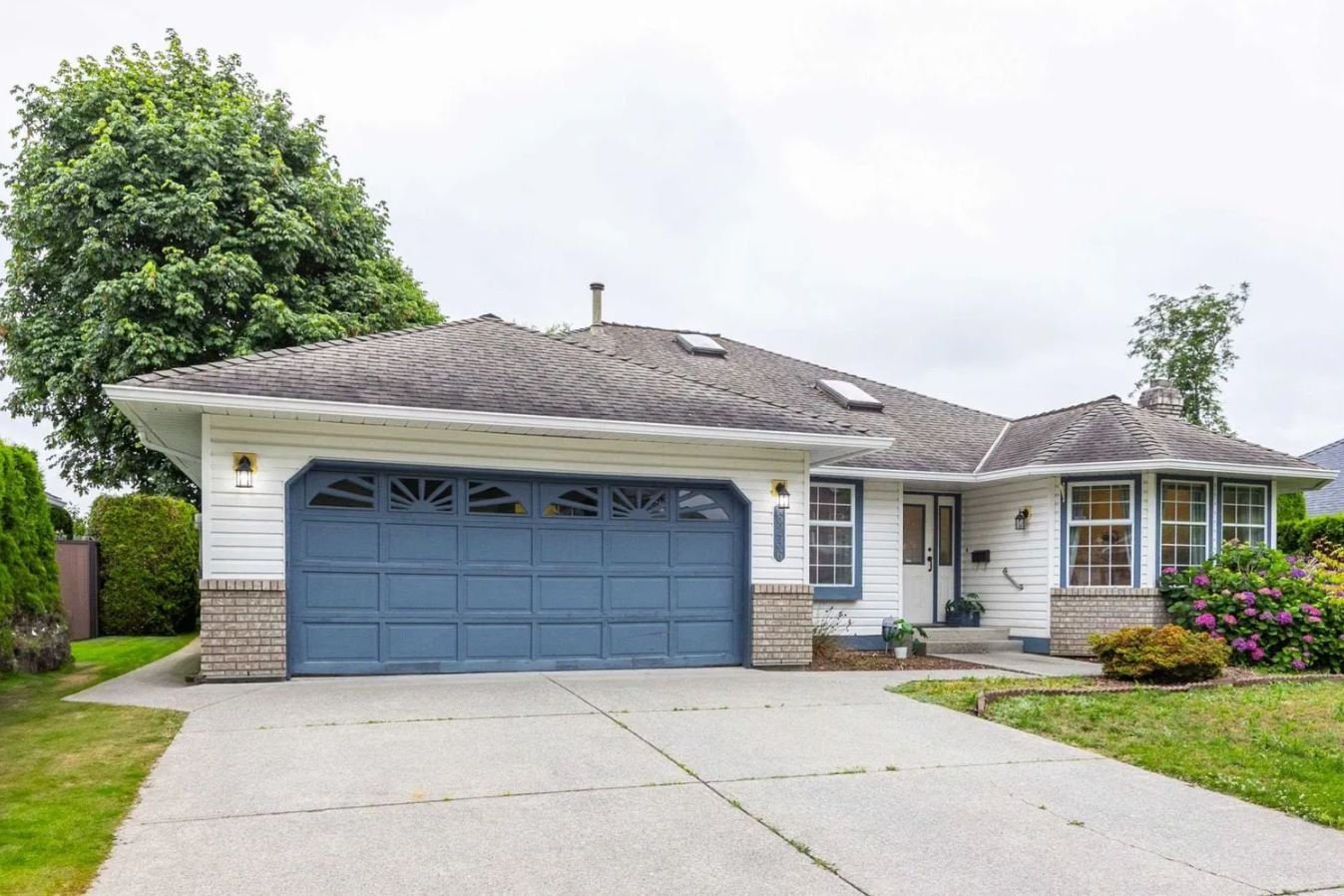 6236 189 Street, Surrey, BC - House for rent