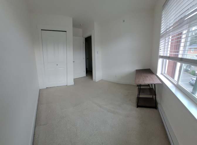 Metro Vancouver Regional District, Maple Ridge, BC - Room for rent