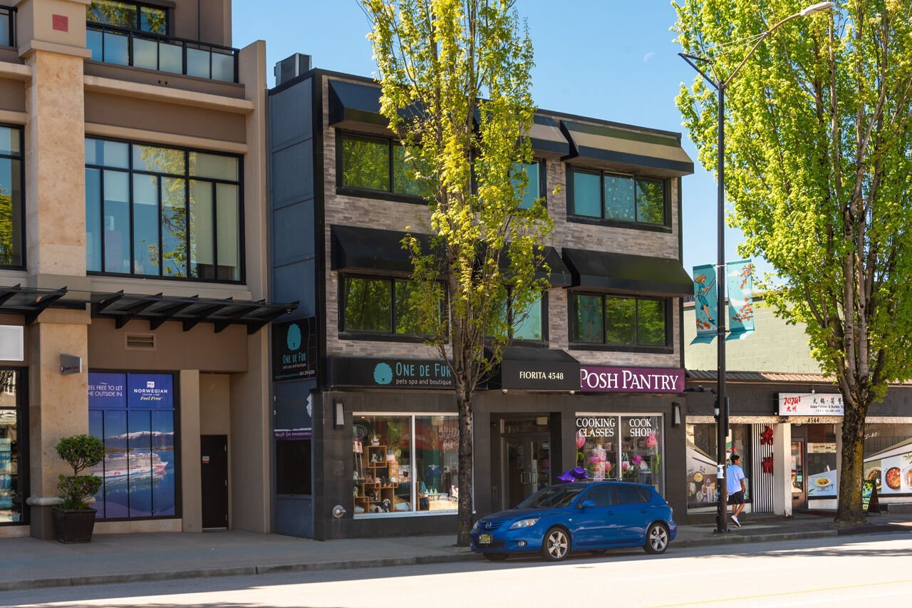 4548 Hastings Street