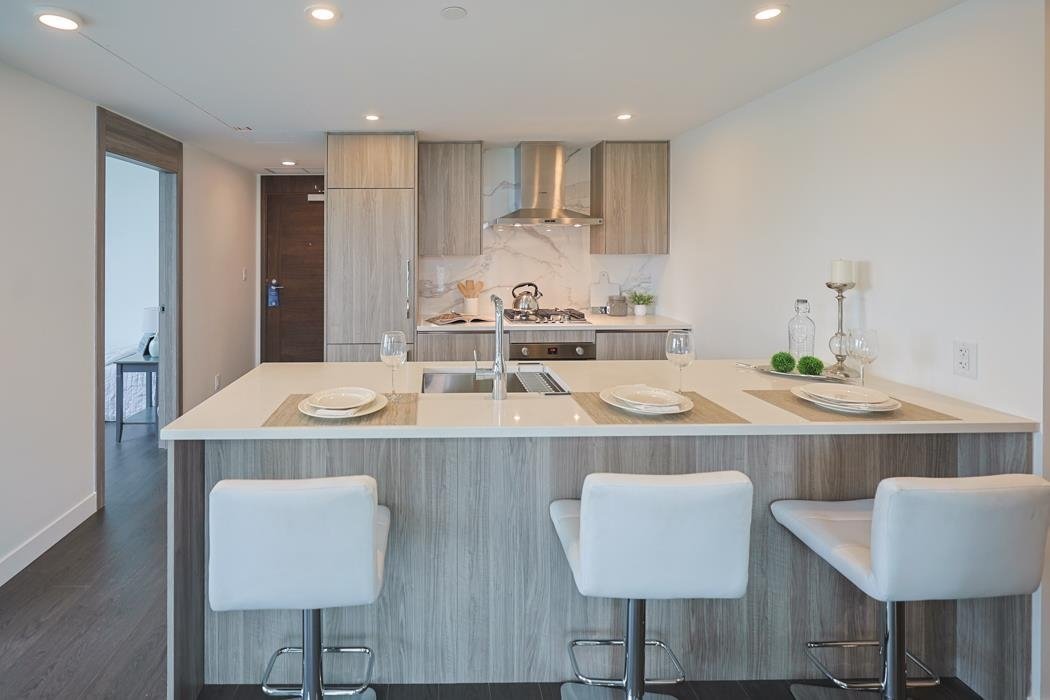 13768 100 Avenue, Surrey, BC - Condo for rent