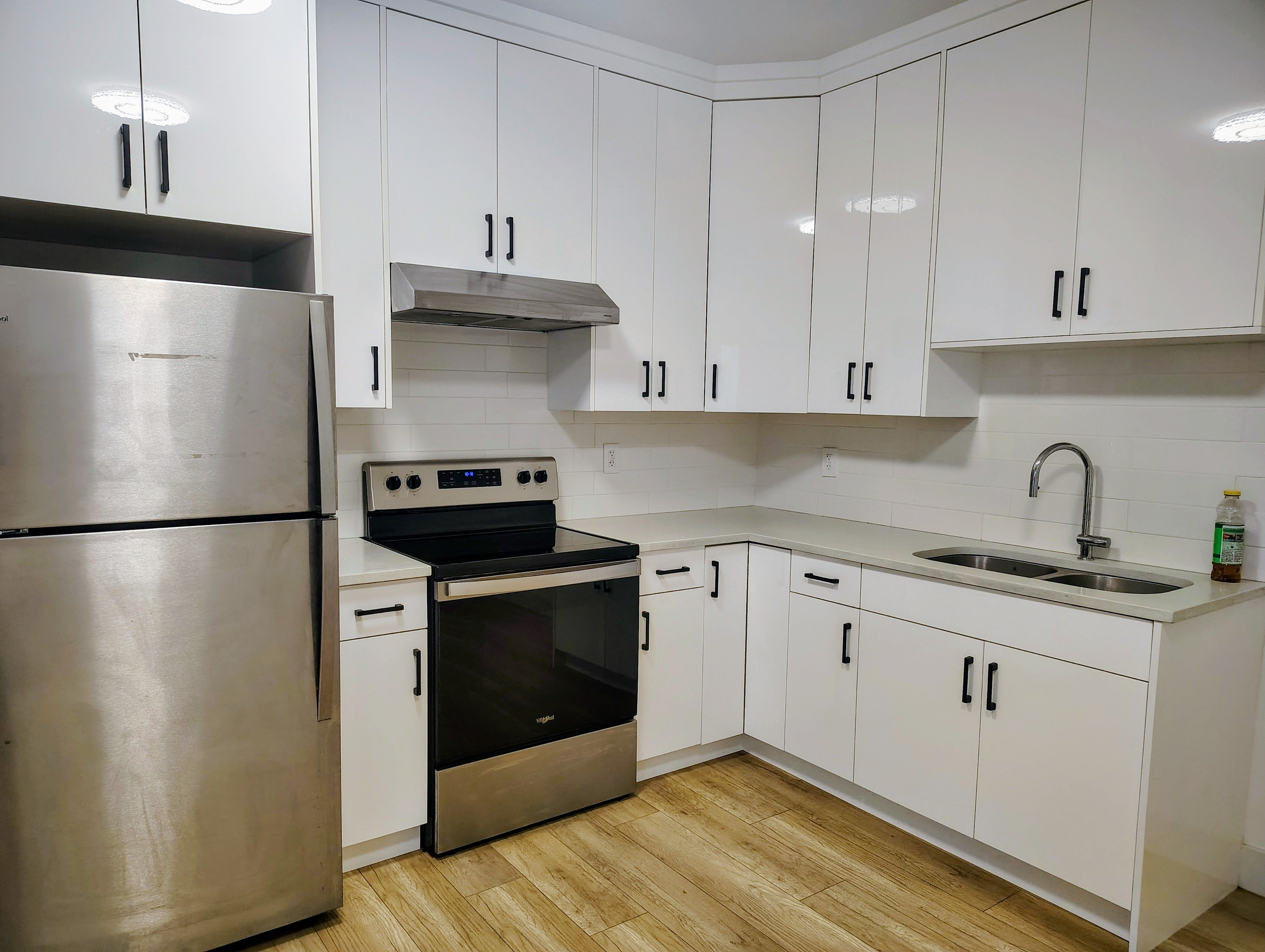 7165 Paulus Crescent, Burnaby, BC - House for rent