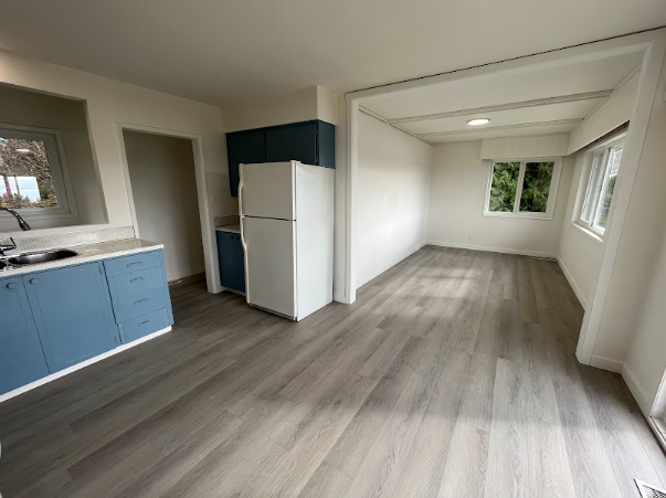 4871 Marine Drive