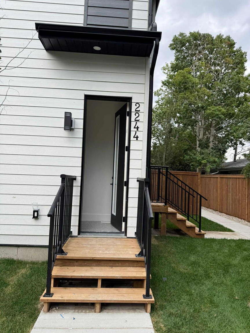 20 Ave NW Basement - 2377 20 ave NW, Calgary, AB