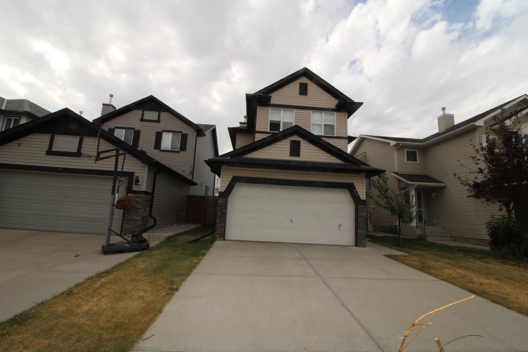 27 Saddlebrook Way NE - 27 Saddlebrook Way Northeast, Calgary, AB
