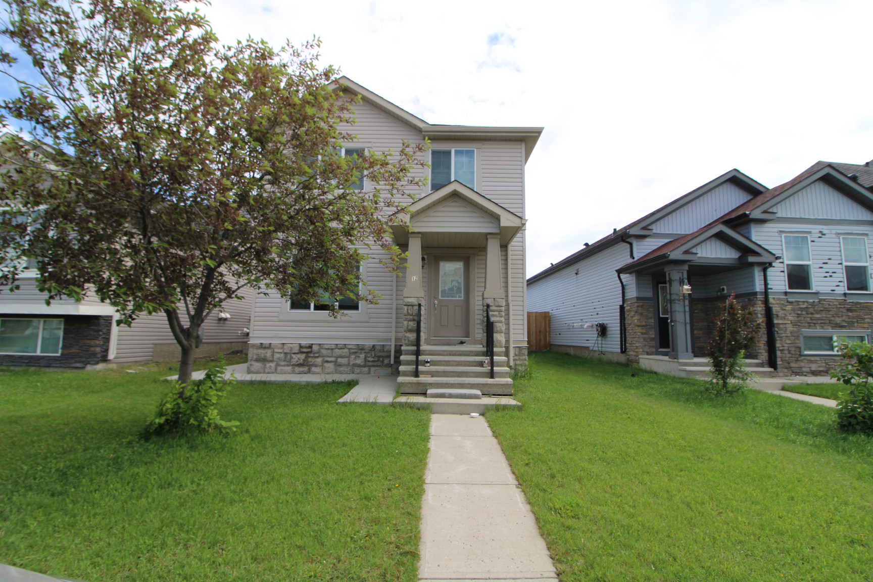 12 Saddlebrook Circle NE - 12 Saddlebrook Circle Northeast, Calgary, AB