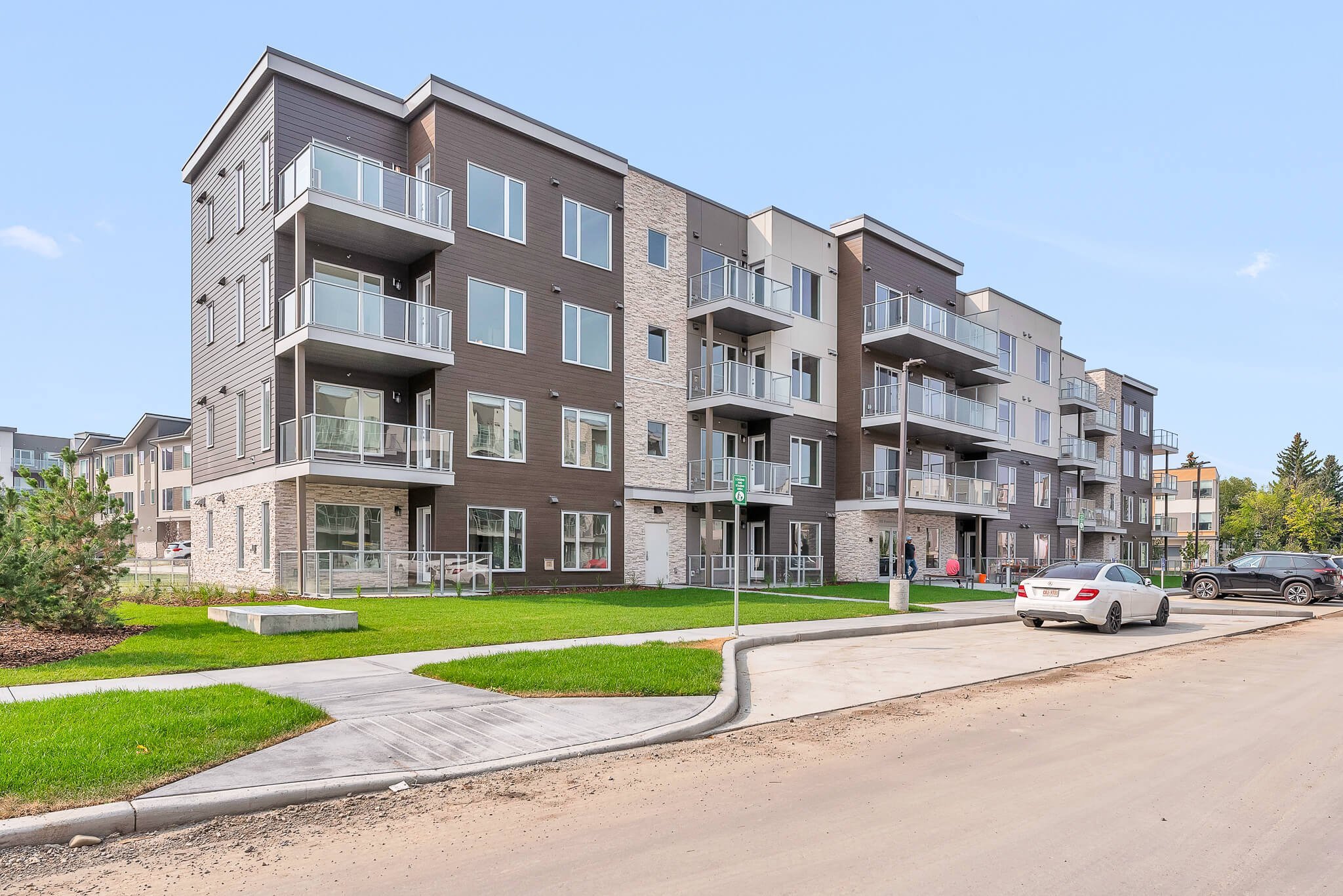 Shawnee Square SW, Calgary, AB - Condo for rent