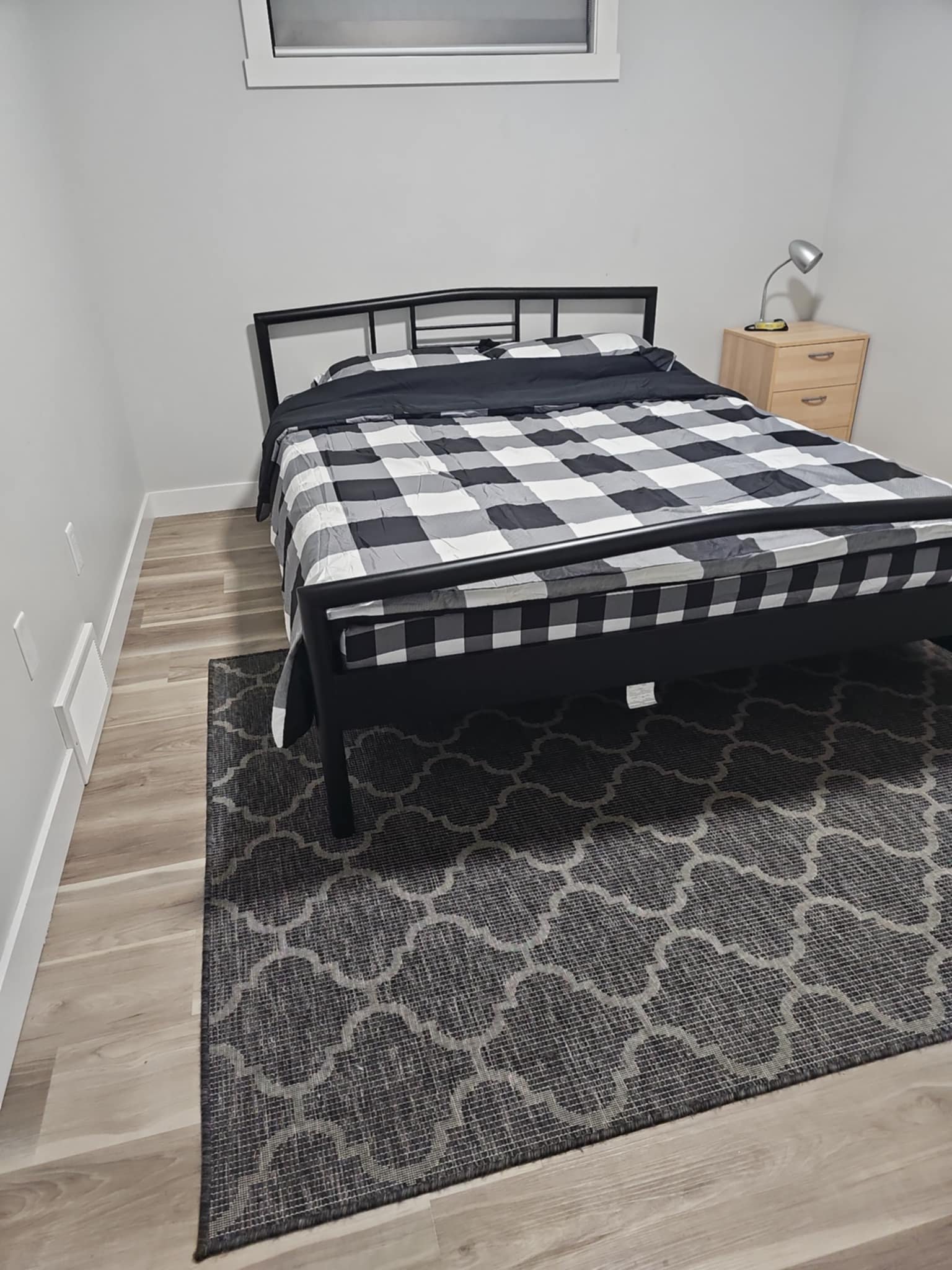 48 Whitehaven Road Northeast, Calgary, AB - Room for rent