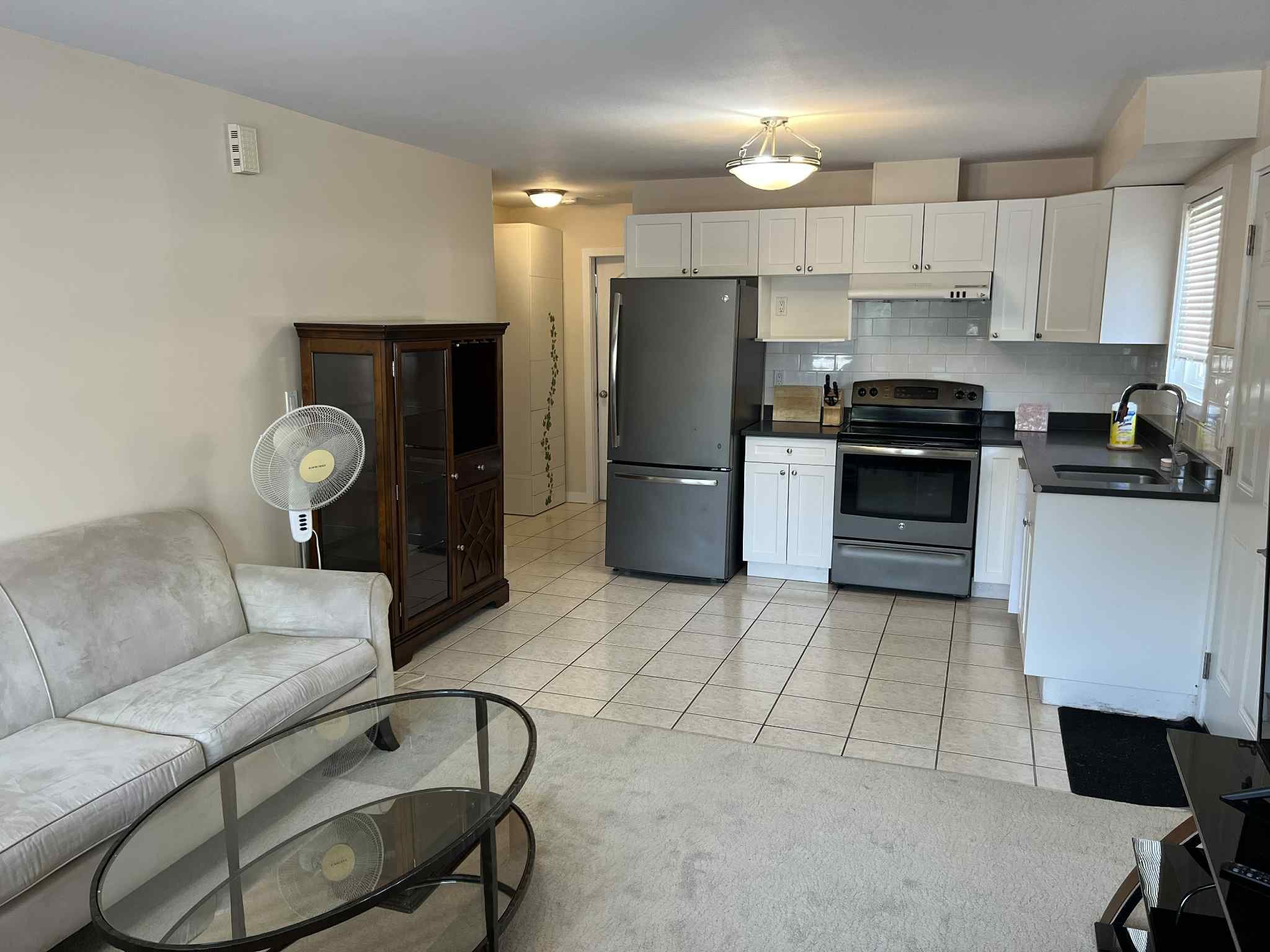 3136 Gambier Avenue, Coquitlam, BC - House for rent