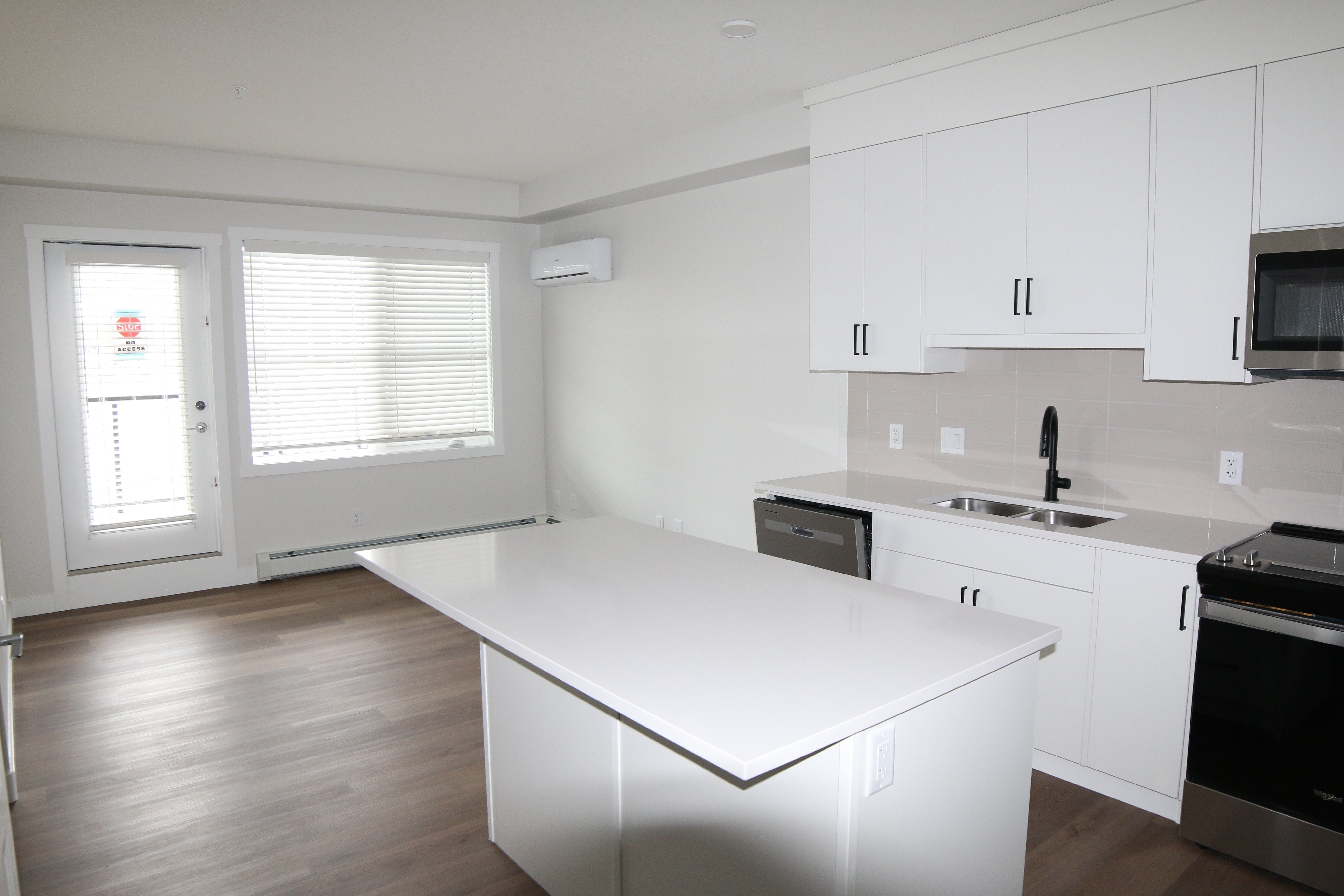 55 Wolf Hollow Crescent Southeast, Calgary, AB - Condo for rent