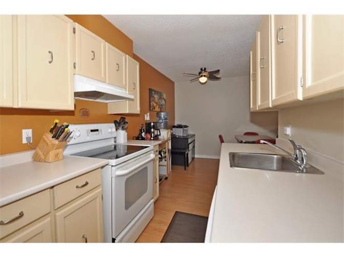 56 Avenue SW - 56 Avenue SW, Calgary, AB