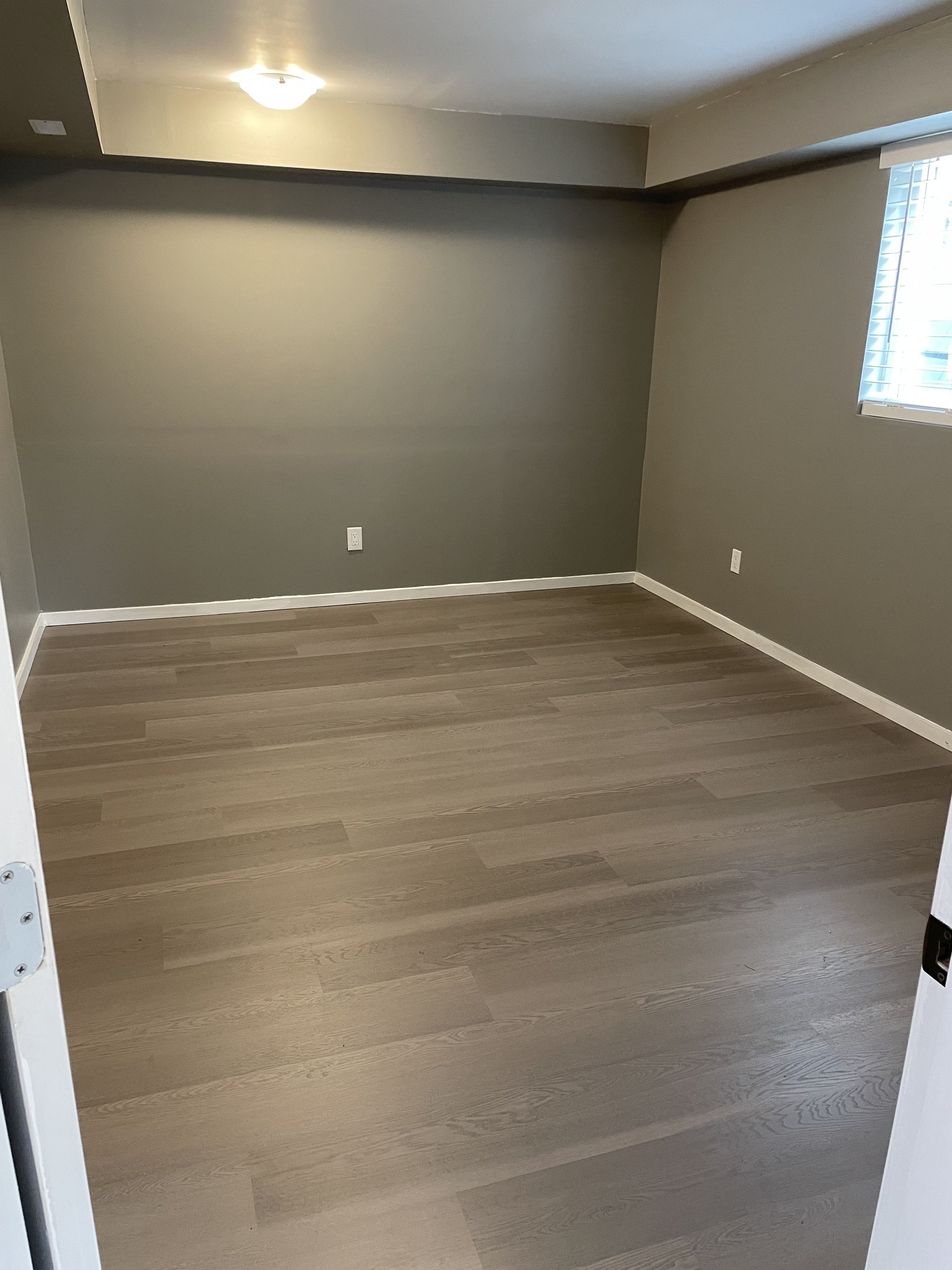 1871 Springhill Drive, Kamloops, BC - Basement for rent