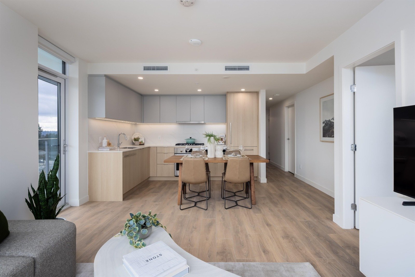 318 Alderson Avenue, Coquitlam, BC - Condo for rent