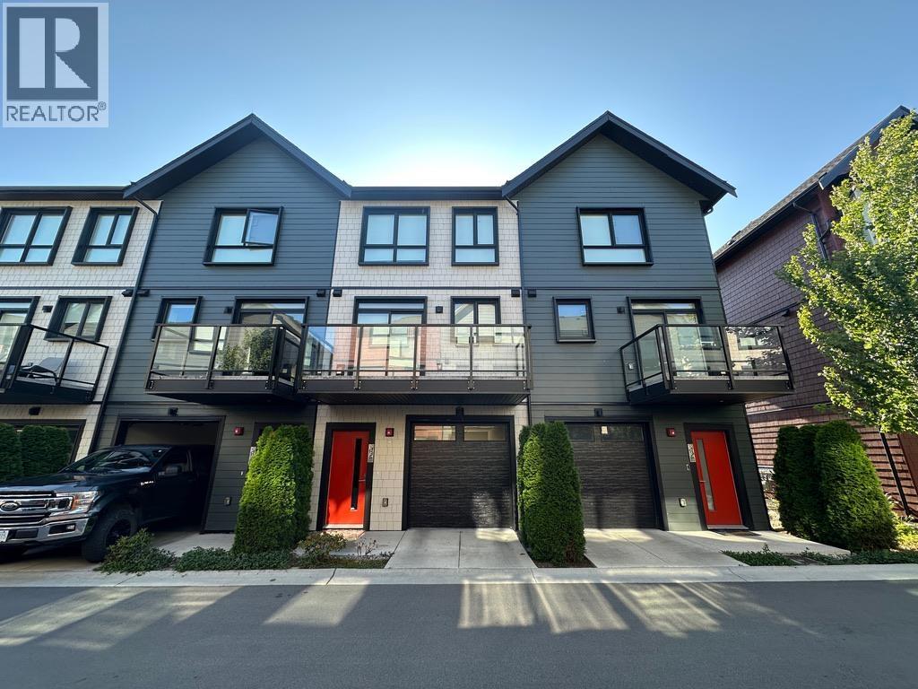 151 4738 HEMLOCK WAY - 4738 HEMLOCK Way, Tsawwassen, BC