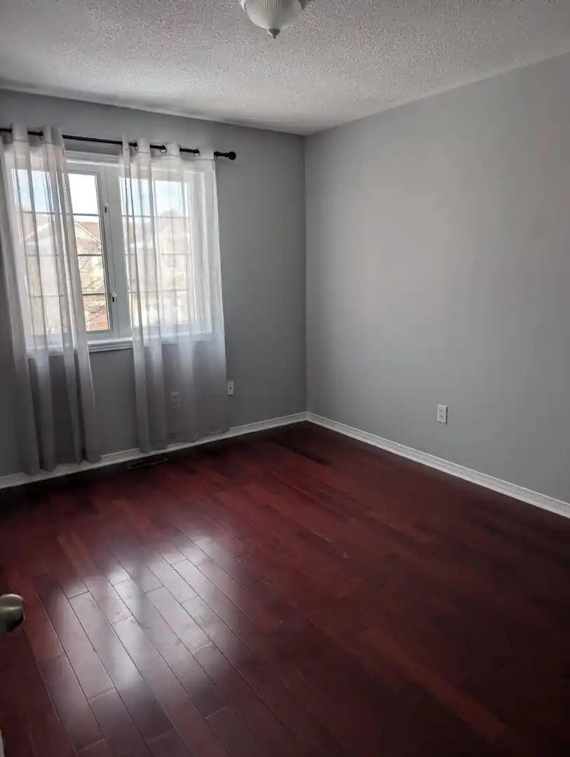 Checkerberry Crescent, Brampton, ON - Room for rent