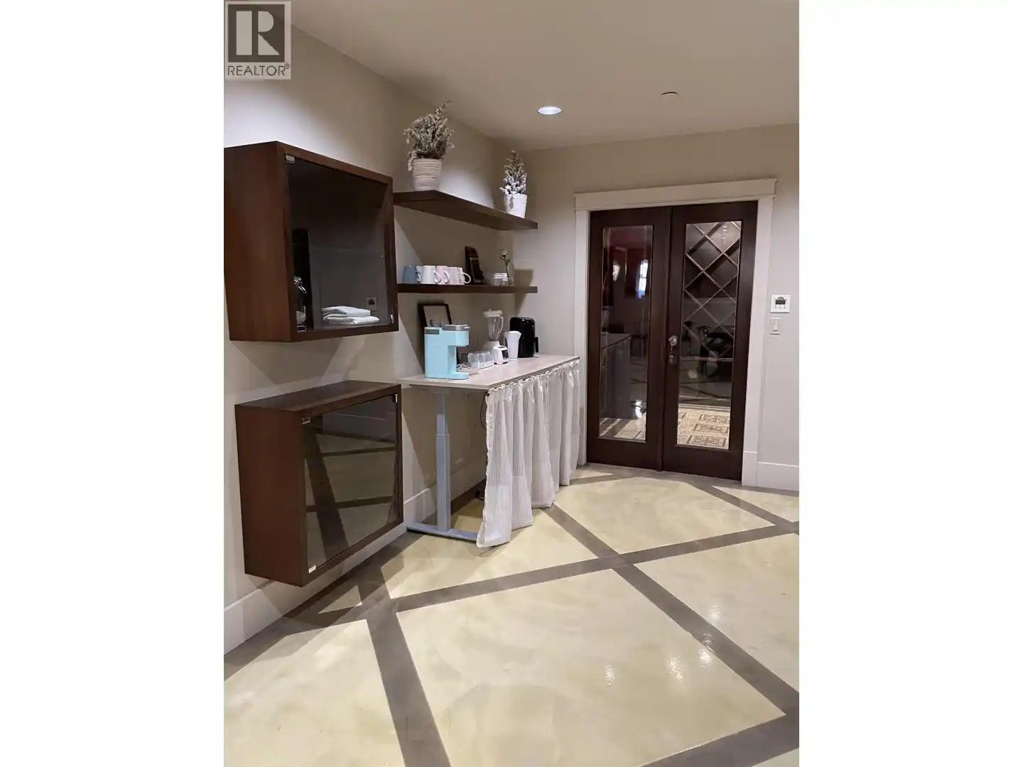 Suite 7589 CURTIS STREET - 7589 CURTIS Street, Burnaby, BC