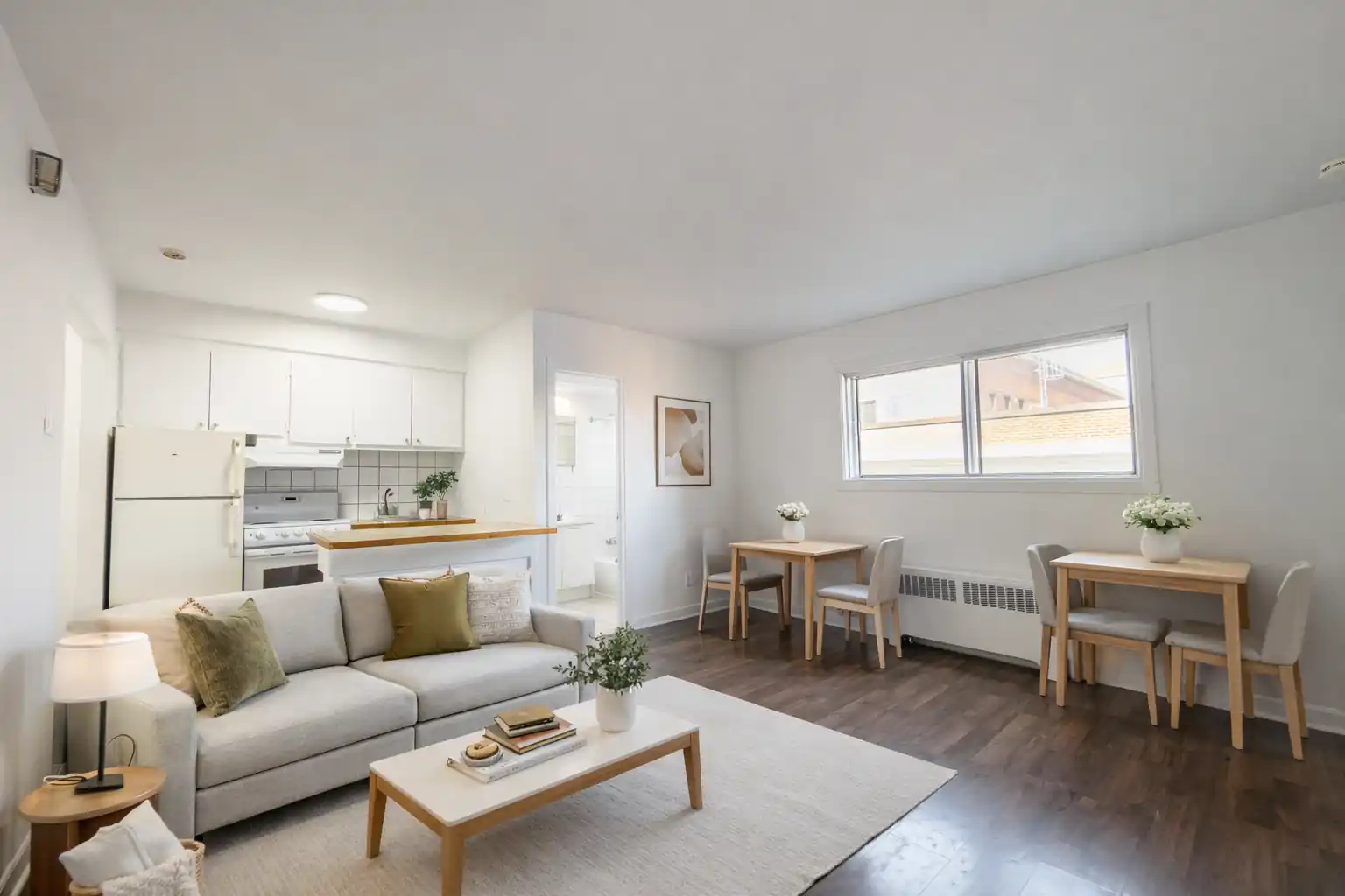 4318 Avenue Pierre-De Coubertin