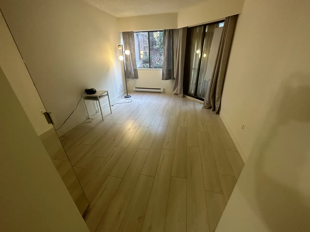 110 - 3136 Kingsway