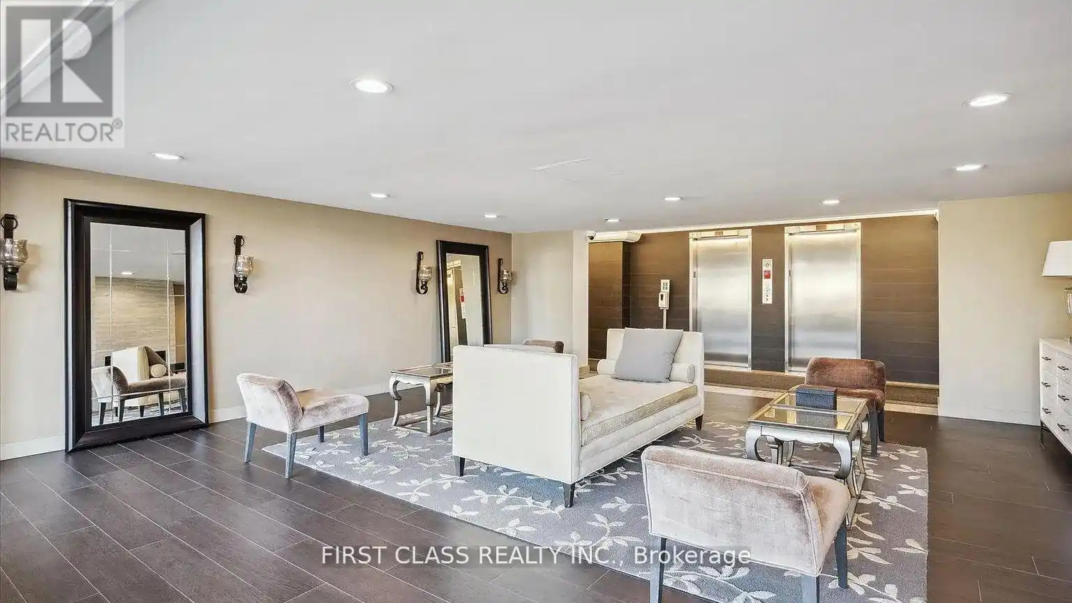 905 - 7811 YONGE STREET - 7811 Yonge Street, Markham, ON