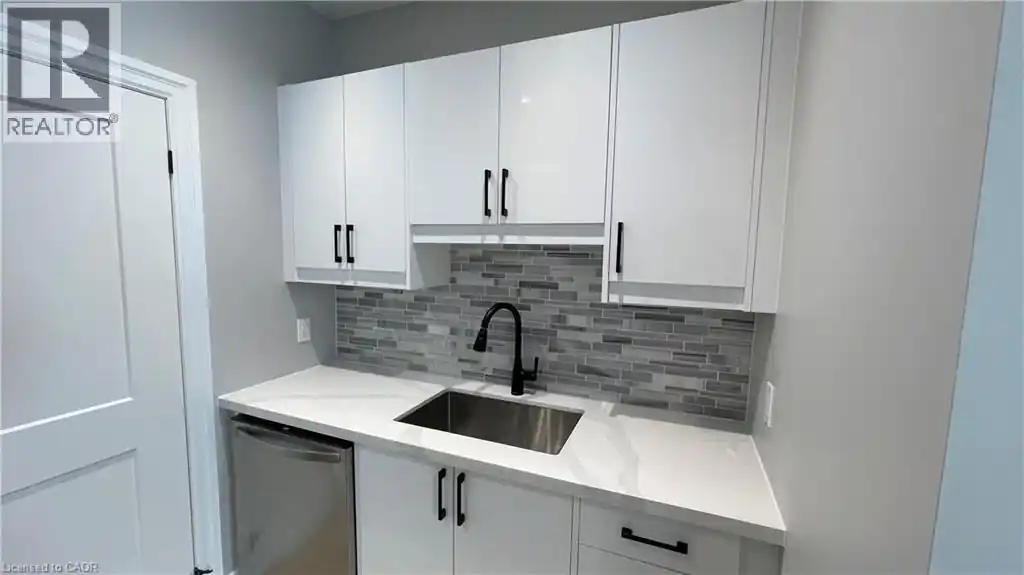 69 EAST MAIN Street Unit# 102