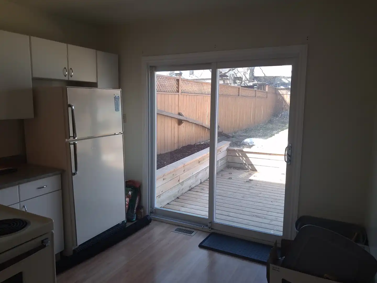 77 Maplehurst Crescent, Barrie, ON - Basement for rent