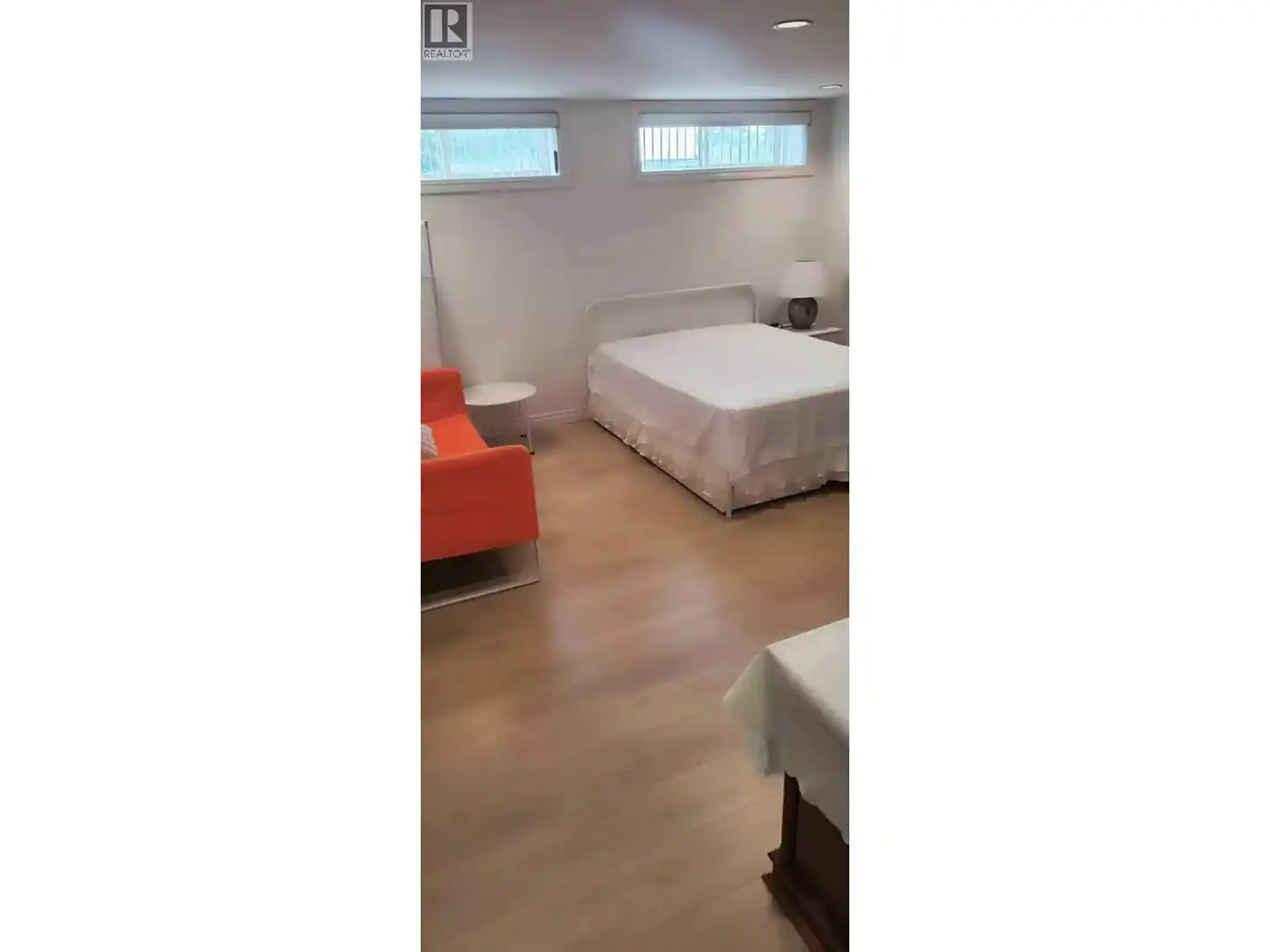 Half Basement 4325 PORTLAND STREET - 4325 PORTLAND STREET, Burnaby, BC
