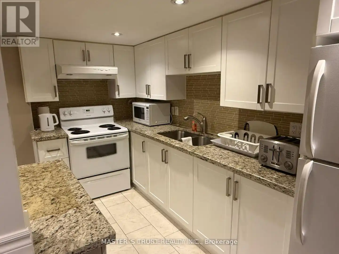 206 ASPENWOOD DR DRIVE