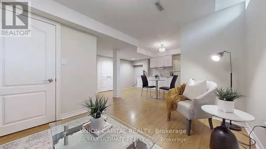 BSMT - 46 CLOVER STREET