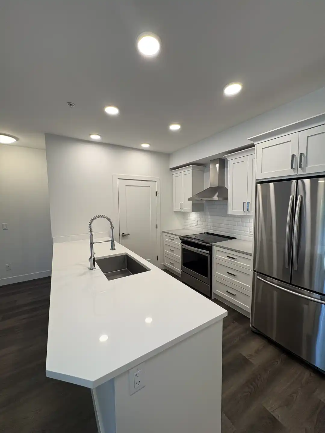 33568 George Ferguson Way, Abbotsford, BC - Condo for rent