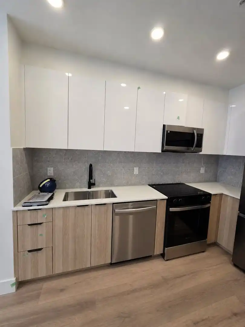 20769 Fraser Highway, Langley, BC - Condo for rent