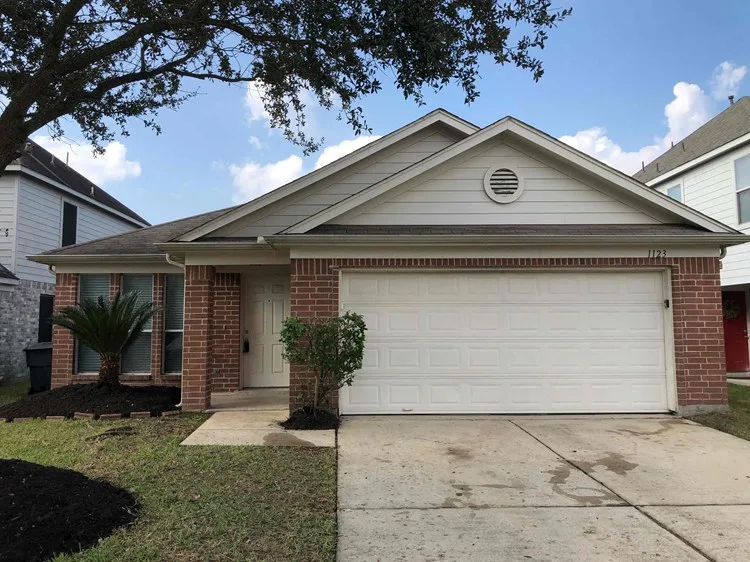1123 Intrepid Oak Lane Houston, TX 77073