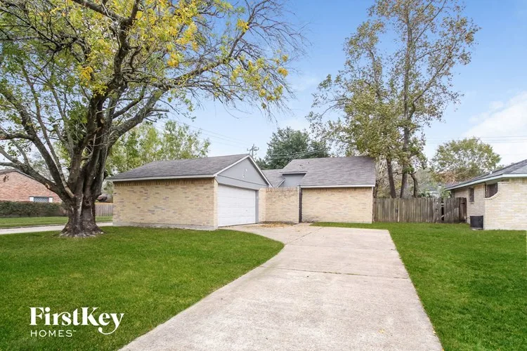 12703 Enchanted Path Dr Houston, TX 77044